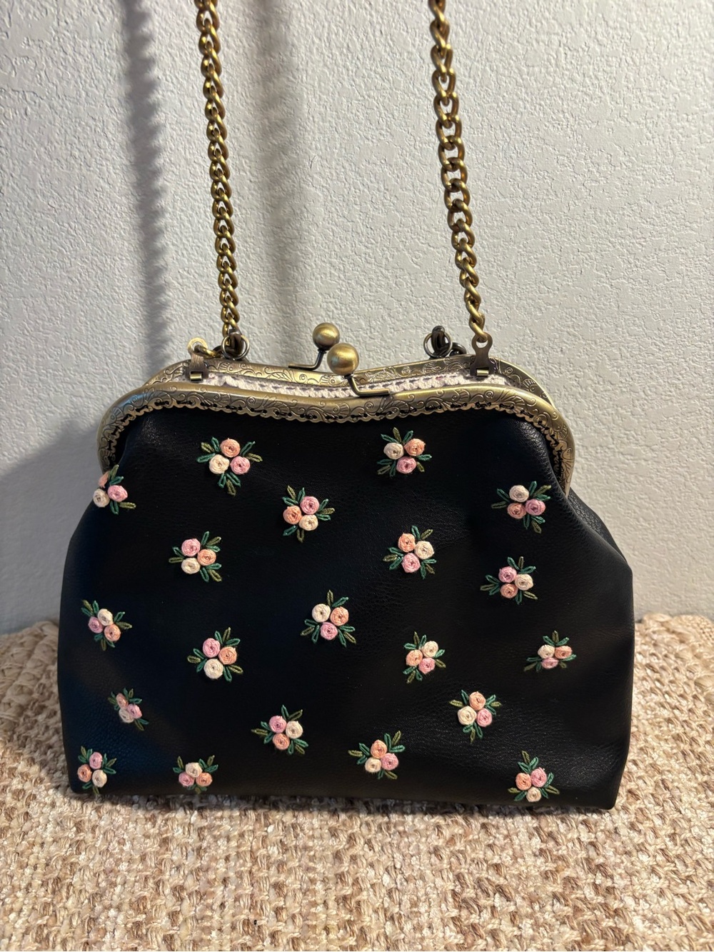 Black Floral Embroidered Frame-Top Crossbody Bag with Gold Chain
